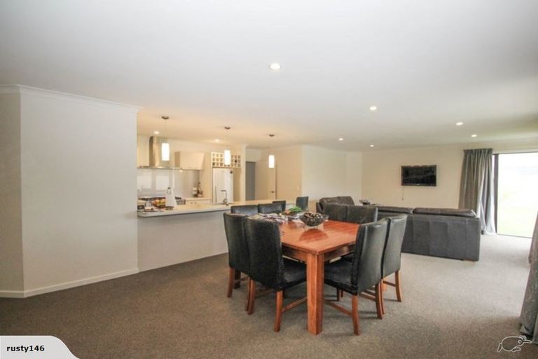 Photo of property in 17 Sue Place, Mahora, Hastings, 4120