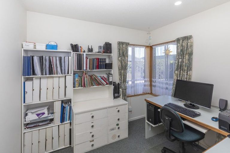 Photo of property in 32 Brigham Drive, Halswell, Christchurch, 8025