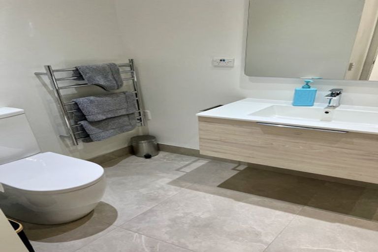 Photo of property in 21/189 Mangatawhiri Road, Omaha, 0986