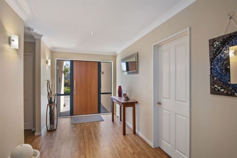 Photo of property in 8 Morgans Valley, Heathcote Valley, Christchurch, 8022