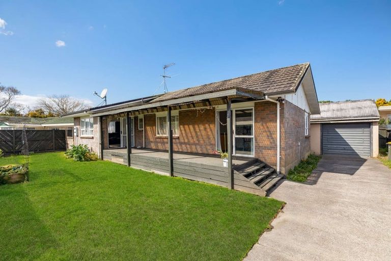 Photo of property in 1/42 Park Estate Road, Rosehill, Papakura, 2113