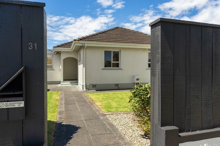 Photo of property in 31 Doone Street, Lynmouth, New Plymouth, 4310