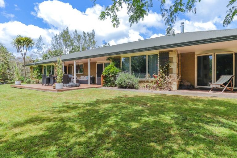 Photo of property in 22 Hillcrest Road, Ashhurst, Palmerston North, 4470