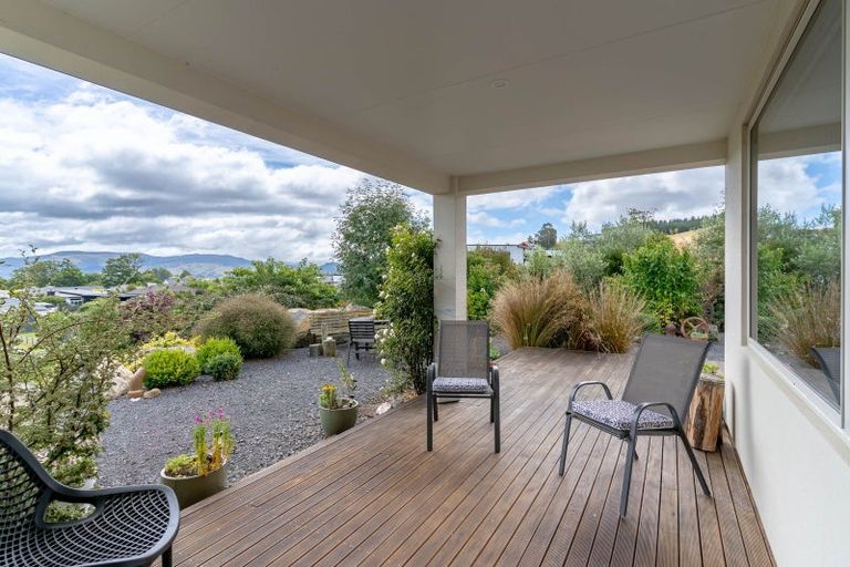Photo of property in 35 Heathfield Drive, Mosgiel, 9024