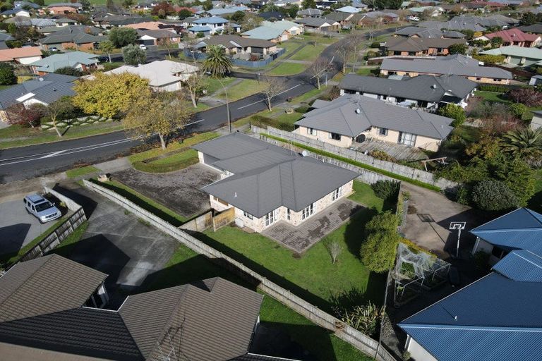 Photo of property in 2 Wentworth Drive, Rototuna North, Hamilton, 3210