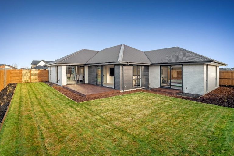 Photo of property in 9 Feather Place, Rolleston, 7615