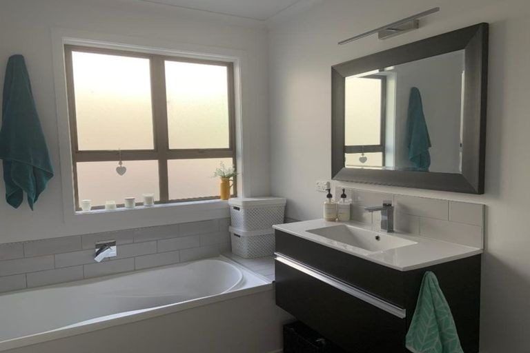 Photo of property in 7 Soldier Way, Parahaki, Whangarei, 0112