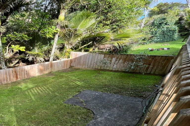 Photo of property in 3/8 Park Hill Road, Birkenhead, Auckland, 0626