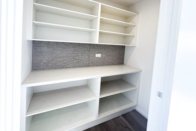 Photo of property in 17 Akau Place, Bromley, Christchurch, 8062