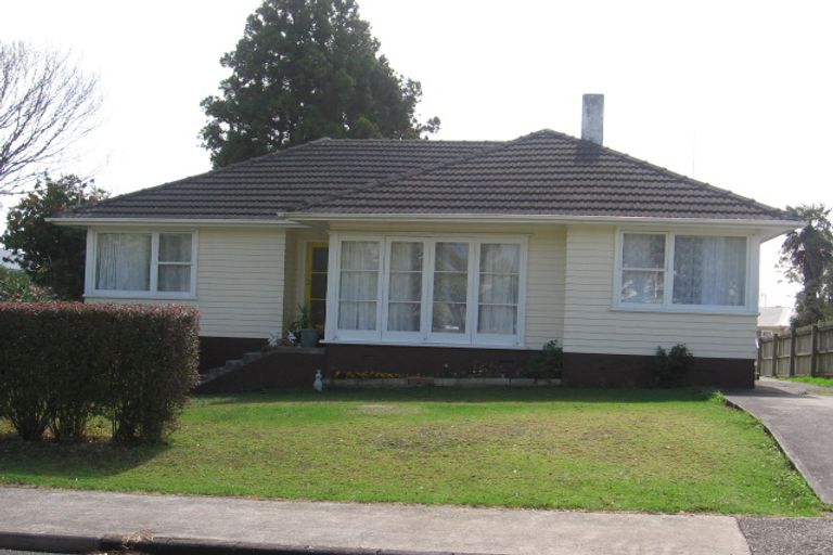 Photo of property in 12 Aronui Terrace, Kelston, Auckland, 0602
