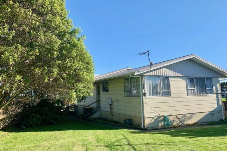 Photo of property in 32 Ihaia Street, Waitara, 4320