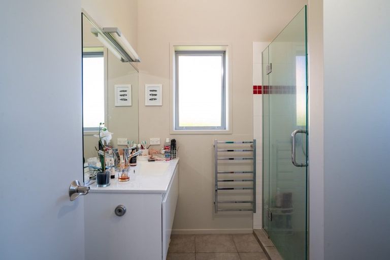 Photo of property in 43 Victory Drive, Wharewaka, Taupo, 3330