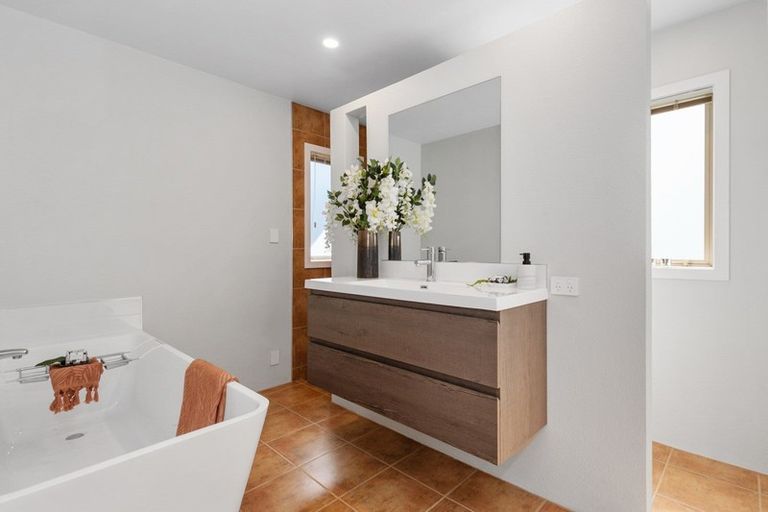 Photo of property in 93 Pembroke Street, Hamilton Lake, Hamilton, 3204