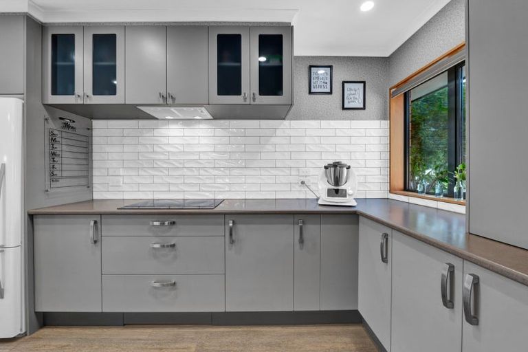 Photo of property in 86d Barrett Road, Whalers Gate, New Plymouth, 4310