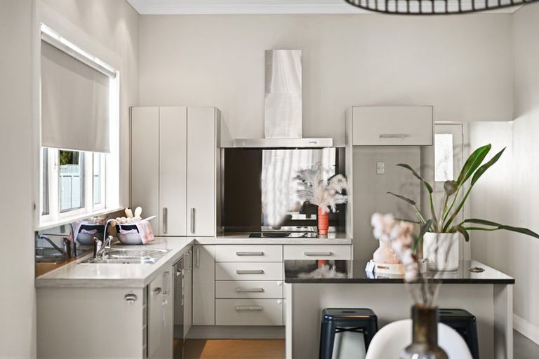 Photo of property in 75 Norton Road, Frankton, Hamilton, 3204