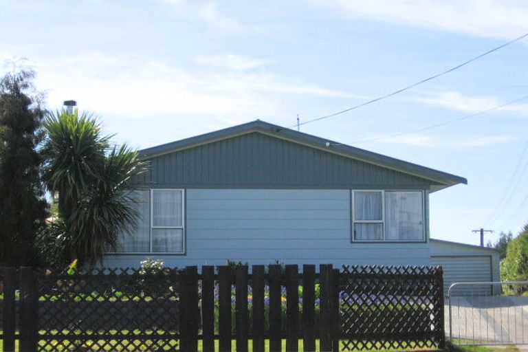 Photo of property in 22 Alison Street, Mangakakahi, Rotorua, 3015