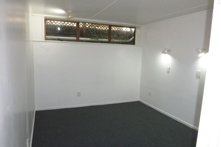 Photo of property in 21a Lake Road, Devonport, Auckland, 0624
