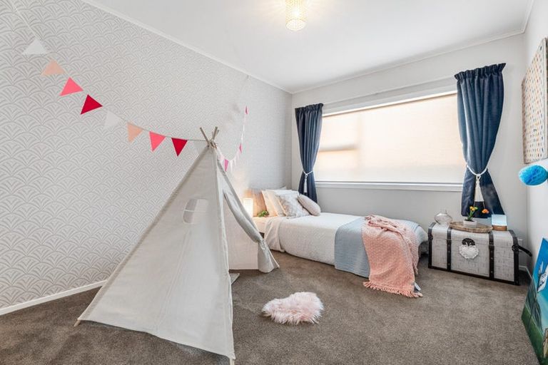 Photo of property in 60 Angelo Avenue, Howick, Auckland, 2014