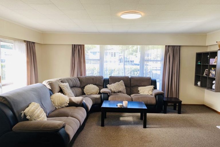 Photo of property in 50 Gillespies Road, Birchville, Upper Hutt, 5018