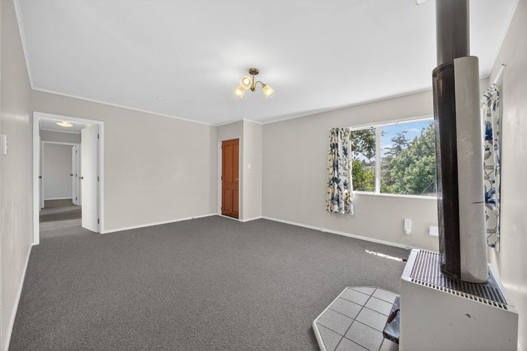 Photo of property in 2/34a Helena Street, Massey, Auckland, 0614