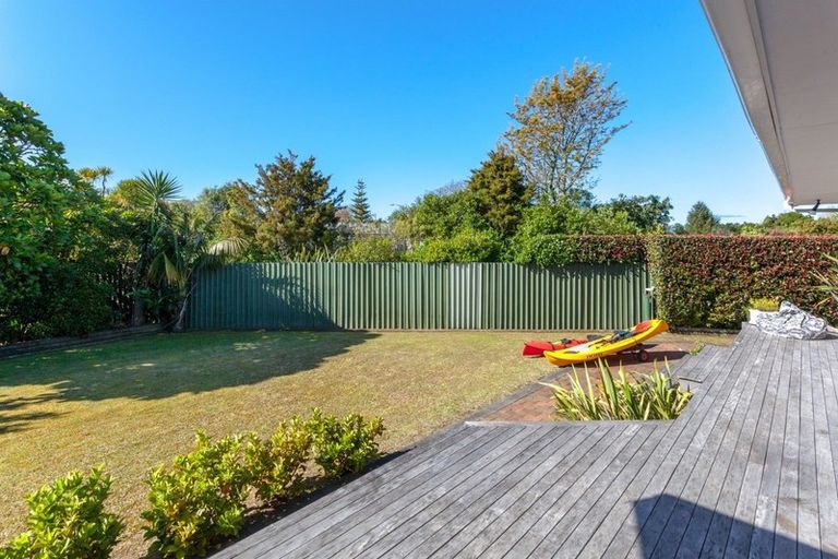 Photo of property in 59 Hahei Beach Road, Hahei, Whitianga, 3591