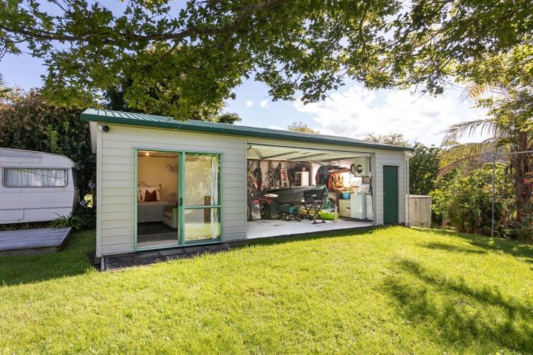 Photo of property in 2 Wigmore Crescent, Hahei, Whitianga, 3591