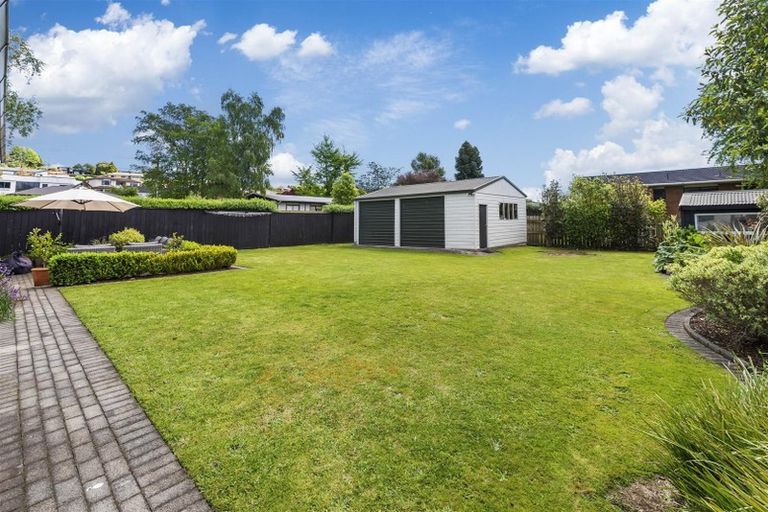 Photo of property in 4 Carter Drive, Pomare, Rotorua, 3015