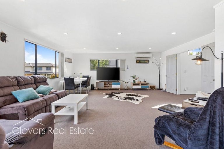 Photo of property in 14a Lesa Annis Place, Henderson, Auckland, 0612