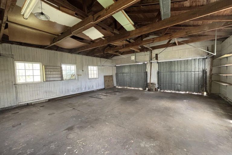 Photo of property in 109 Karaka Street, Castlecliff, Whanganui, 4501