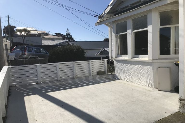 Photo of property in 7 Tirangi Road, Rongotai, Wellington, 6022
