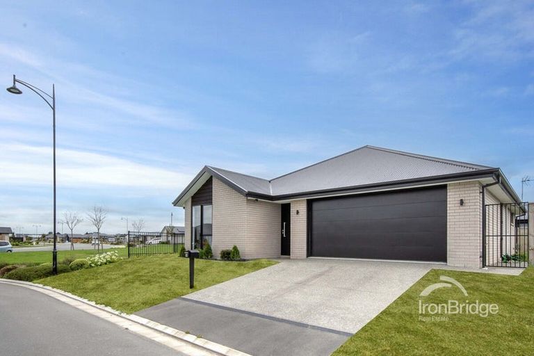 Photo of property in 18 Silverstone Loop, Rolleston, 7615