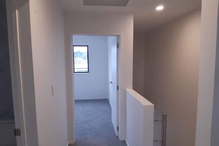 Photo of property in 33a Murphys Park Drive, Flat Bush, Auckland, 2019