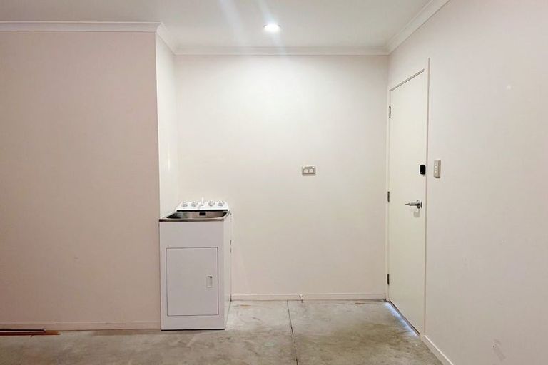 Photo of property in 8b Pitt Street, Frankton, Hamilton, 3204