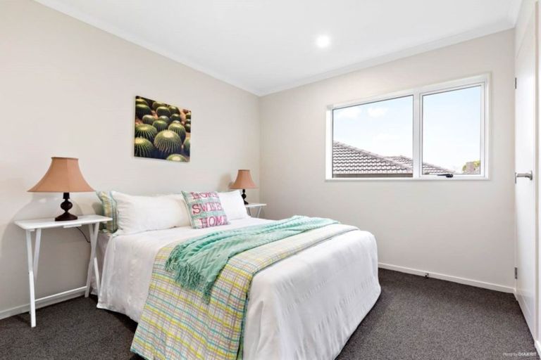 Photo of property in 116c Great South Road, Manurewa, Auckland, 2102