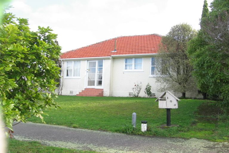 Photo of property in 108 Clyde Crescent, Roslyn, Palmerston North, 4414