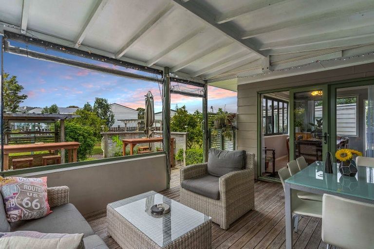 Photo of property in 210 Chartwell Avenue, Whangamata, 3620