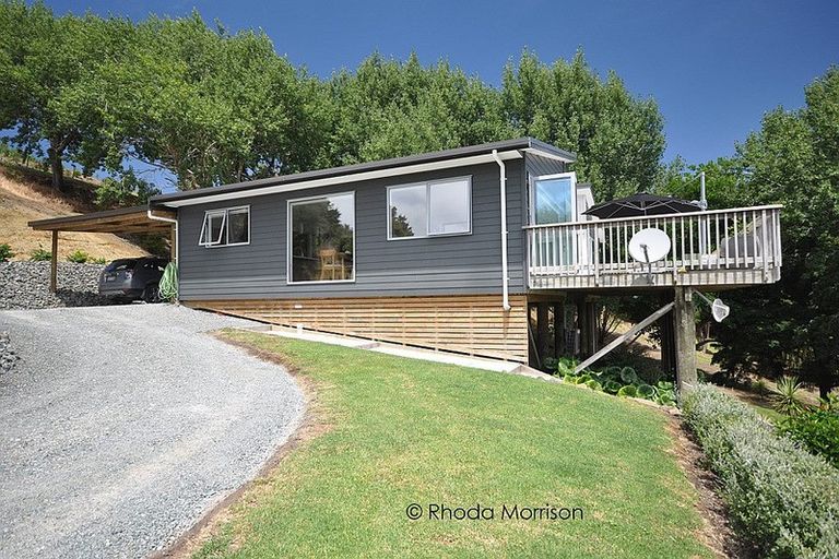 Photo of property in 530a Pahi Road, Pahi, Paparoa, 0571