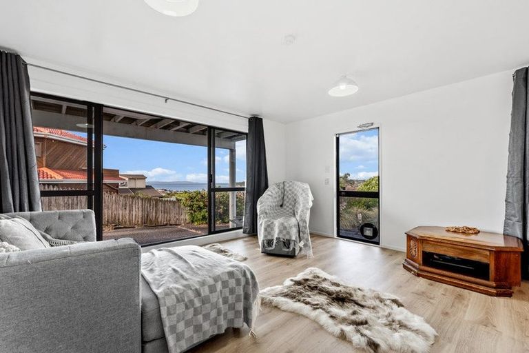 Photo of property in 57 Stanmore Bay Road, Stanmore Bay, Whangaparaoa, 0932