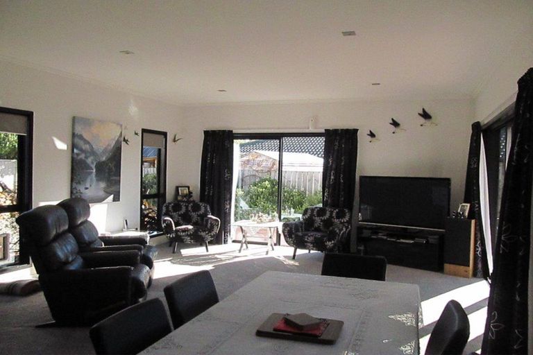 Photo of property in 28 Henderson Drive, Alexandra, 9320