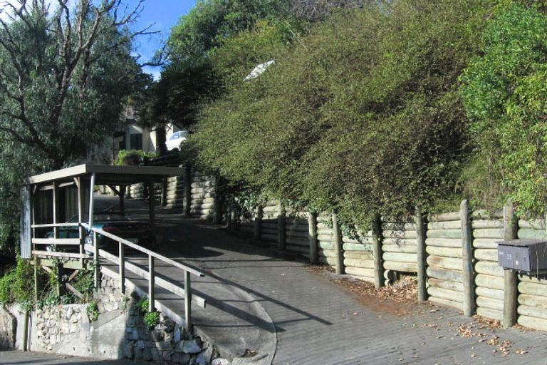 Photo of property in 39 Coote Road, Bluff Hill, Napier, 4110