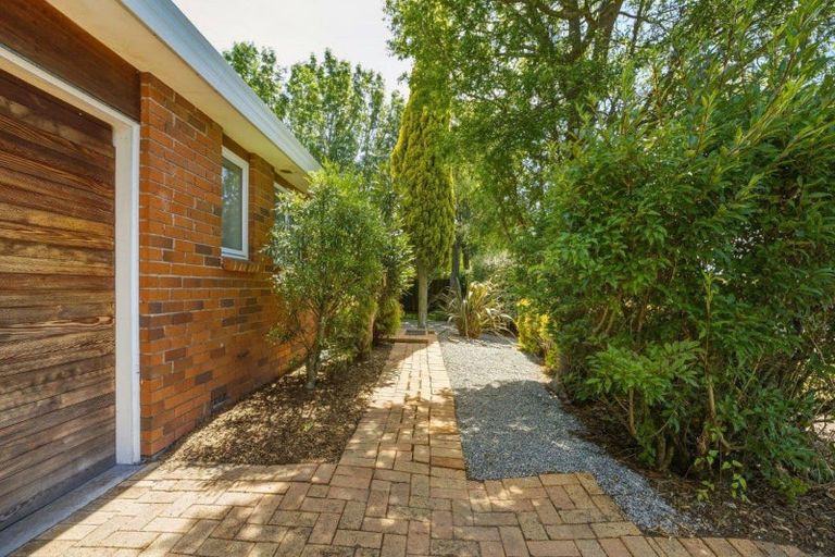 Photo of property in 43 Bank Street, Amberley, 7410