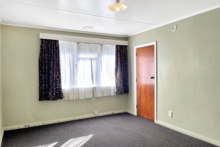 Photo of property in 11 Manawatu Street, Hokowhitu, Palmerston North, 4410