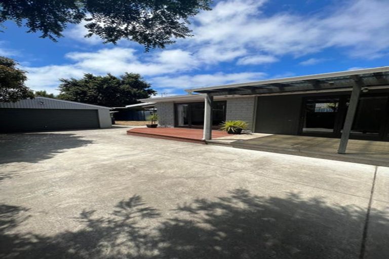 Photo of property in 35 Chartwell Street, Burwood, Christchurch, 8083