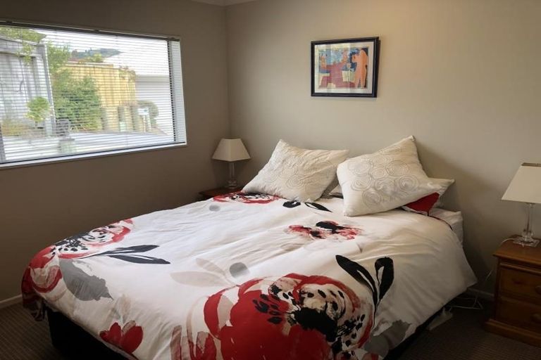 Photo of property in 26 Speldhurst Grove, Stokes Valley, Lower Hutt, 5019