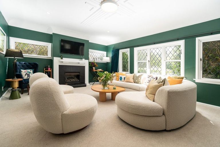 Photo of property in 273 Karori Road, Karori, Wellington, 6012