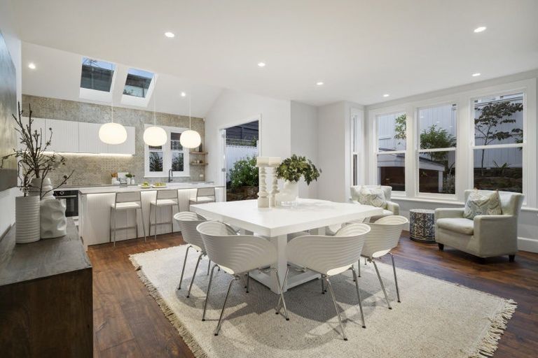 Photo of property in 92a Marsden Avenue, Mount Eden, Auckland, 1024