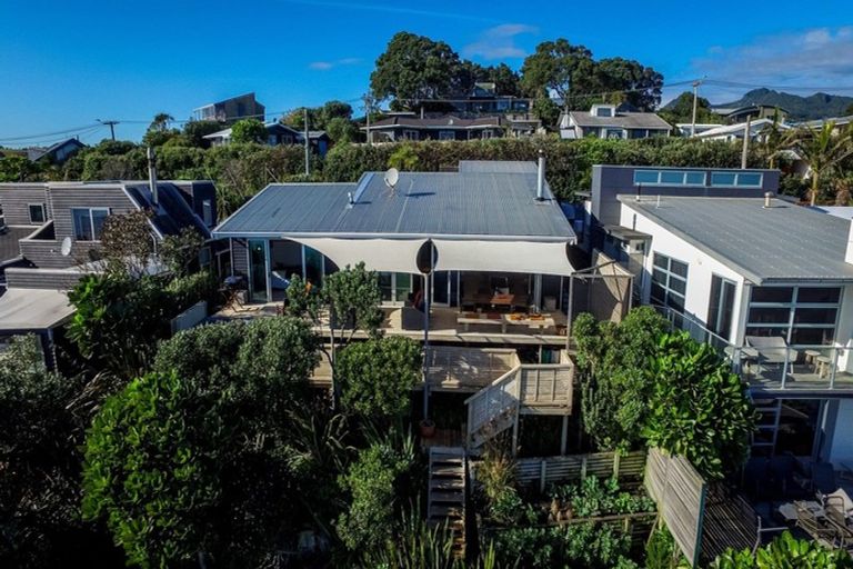 Photo of property in 93 Messenger Terrace, Oakura, 4314