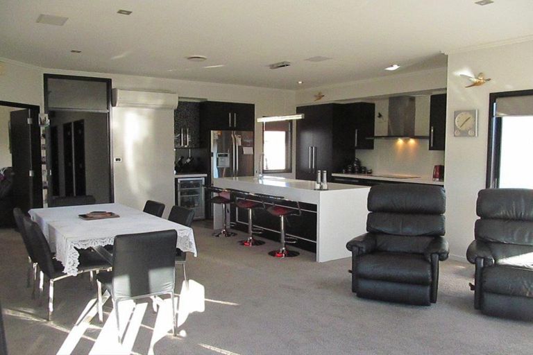 Photo of property in 28 Henderson Drive, Alexandra, 9320