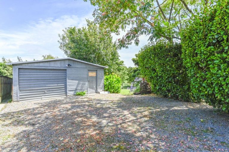 Photo of property in 46 Lipscombe Crescent, Havelock North, 4130