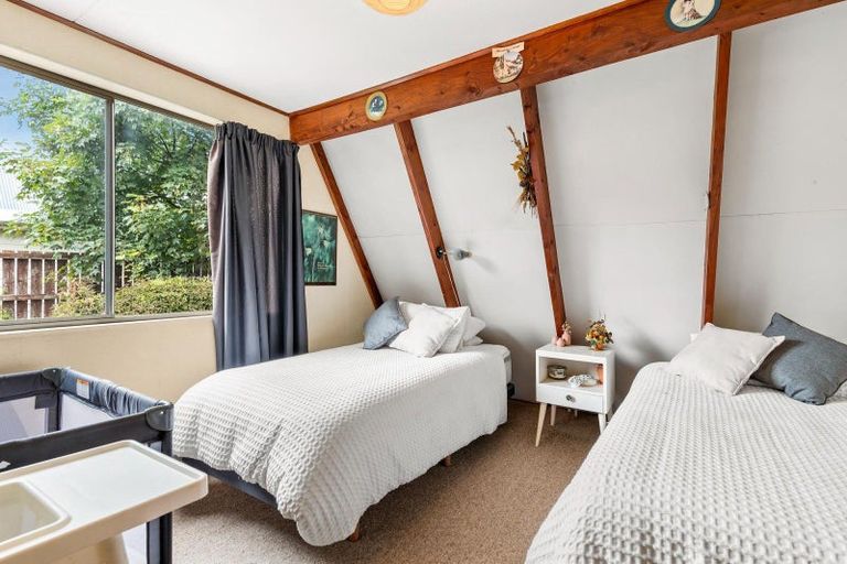 Photo of property in 19 Inverness Crescent, Arrowtown, 9302